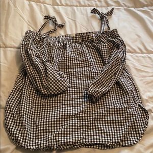 Gap off shoulder Top